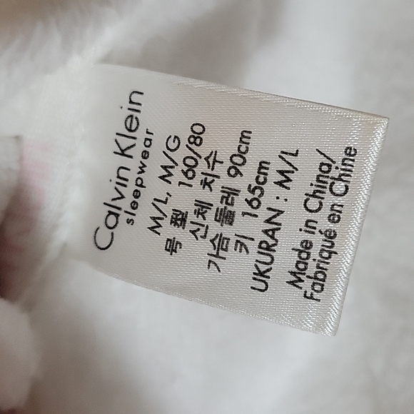 Calvin Klein Robe - Picture 3 of 4